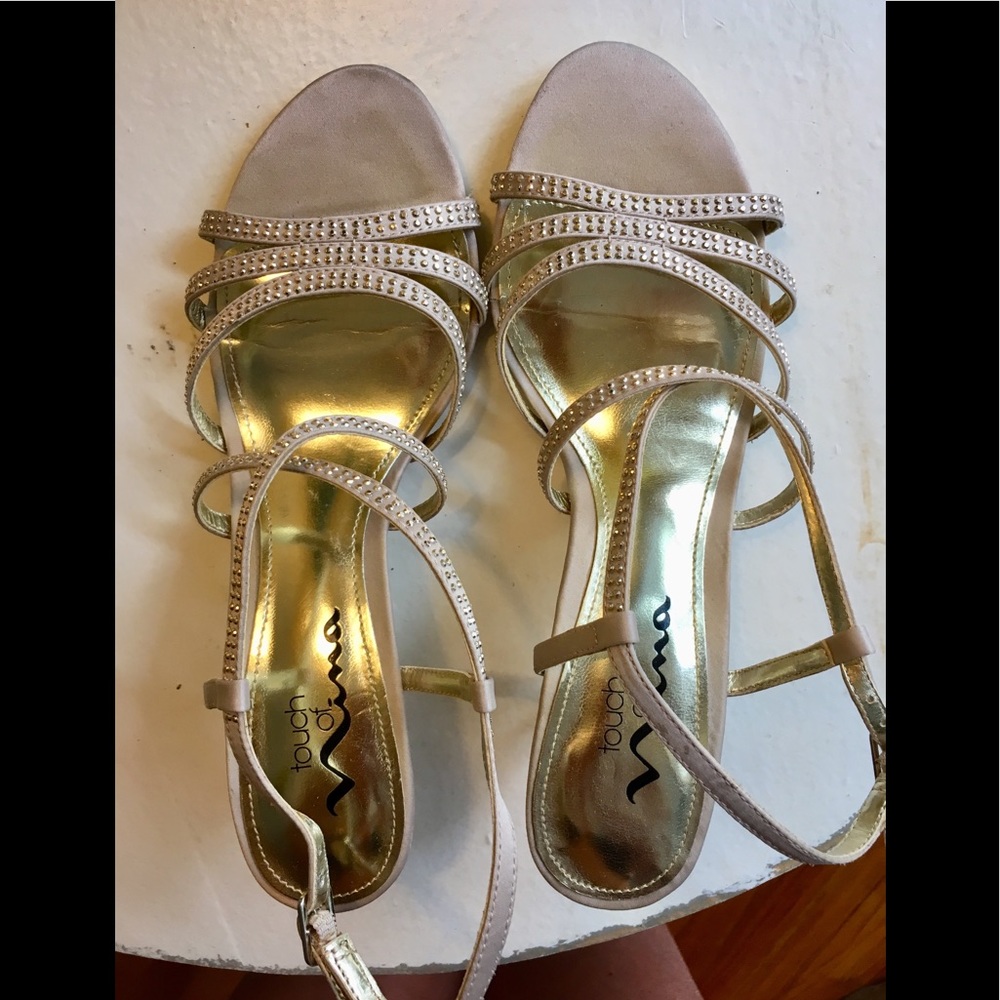 Nina Gold Dress Shoes Size 6.5